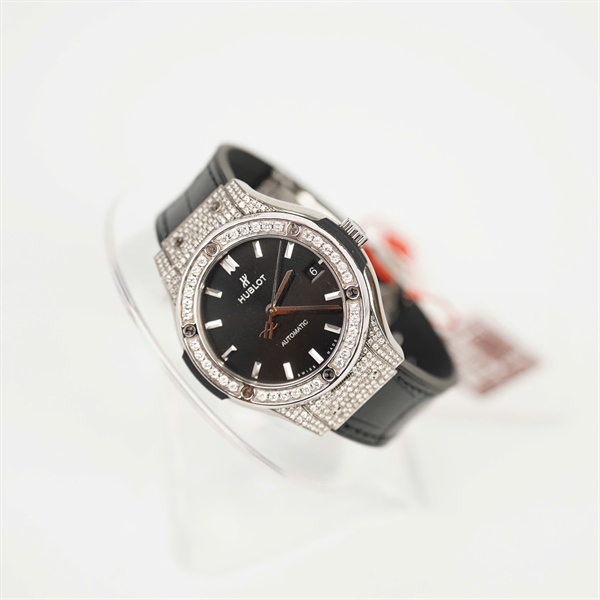 Đồng hồ Hublot mặt tròn quai da đen (1693330) (HC)+