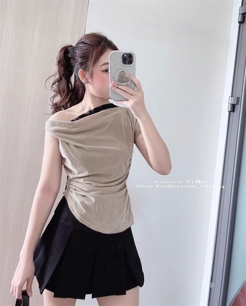 Áo trễ vai trong ren 9300 Kem