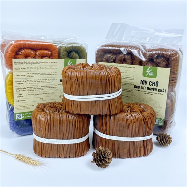Mì chũ gạo lứt 1000gr Lứt farm