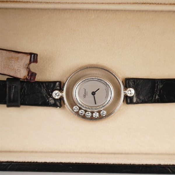 Đồng hồ Chopard mặt tròn dây da đen (2847225235) +