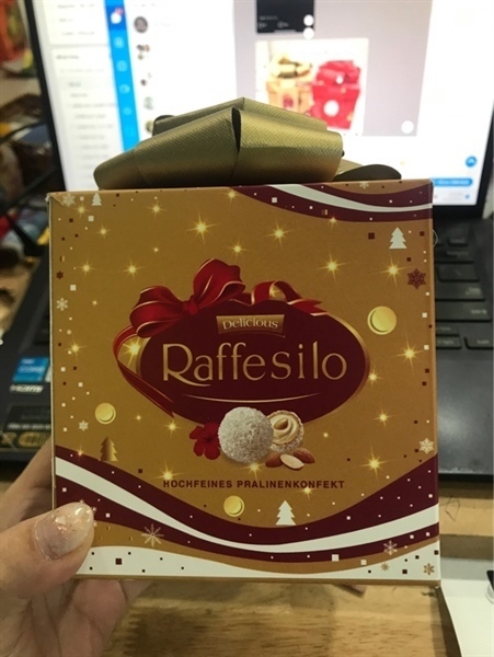 Socola dừa raffesilo hộp nơ giấy 140GR