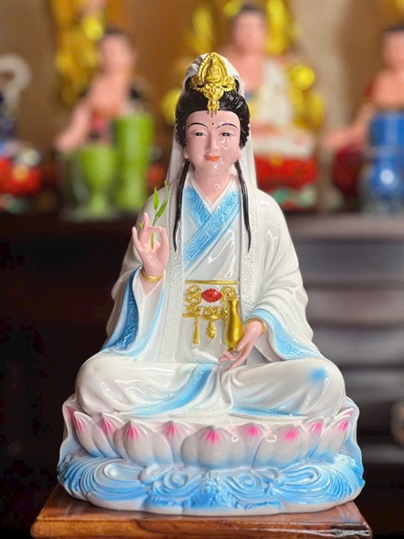 Tượng Quan Âm Bồ Tát(30cm - composite áo trắng)