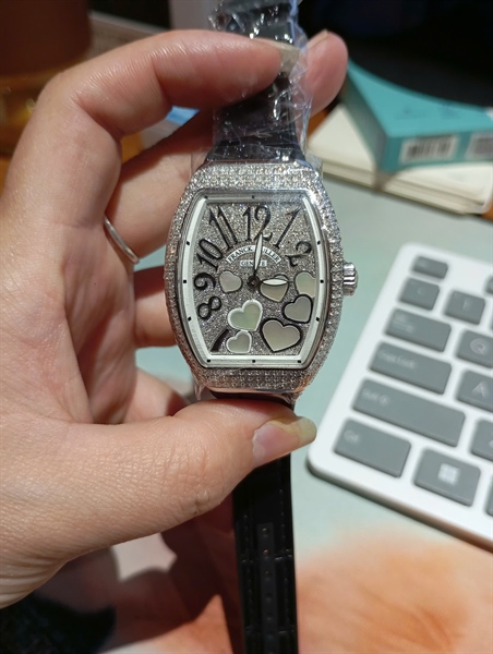 Đồng hồ Franck Muller mặt tim dây đen 3675 (HC)+
