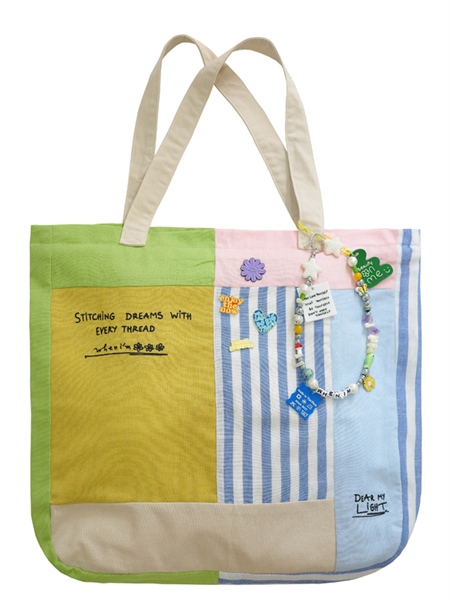 Túi Tote Linen "STITCHING DREAMS WITH EVERY THREAD"