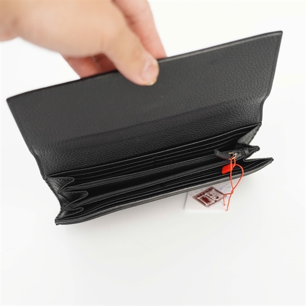 Ví GG dài màu đen KG +