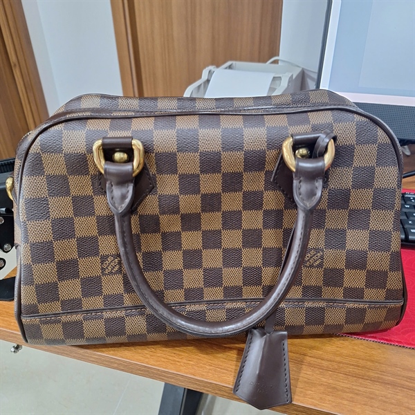 Túi LV Pre- Owned nâu ô vuông kèm ổ+ chìa sz31 +