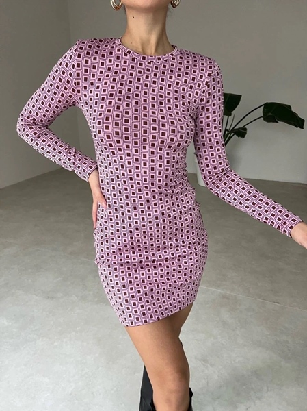 ĐẦM ZARA SỌC SIZE M