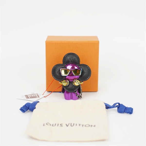 Charm LV hoa đen phối tím (HC) +