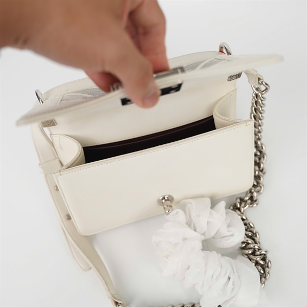 Túi Chanel Boy trắng phối xám (22657029) sz20 (HC) +