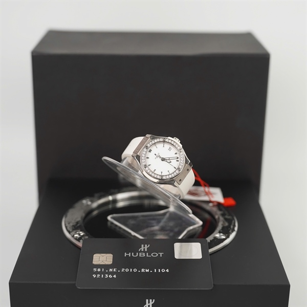 Đồng hồ Hublot trắng (921364) (HC) +