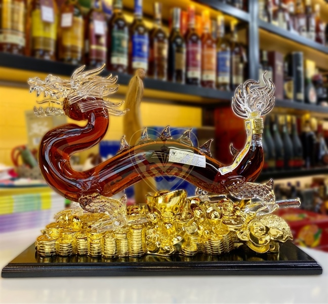 Rượu Brandy XO hình Rồng thủy tinh 1200ml 40%