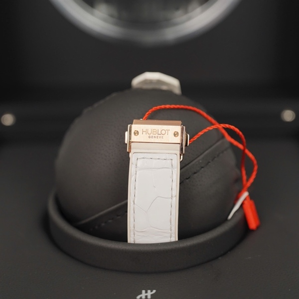 Đồng hồ Hublot trắng viền tím (890576) (HC) +