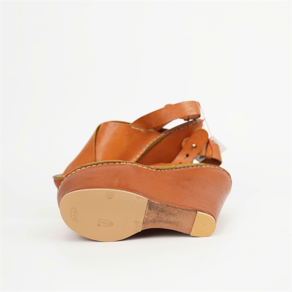 Giày Chloé nâu sz38 đế 13p +
