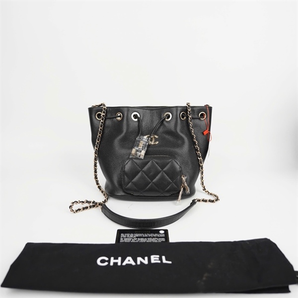 Túi Chanel Bucket đen (30900669) sz18 (HC) +