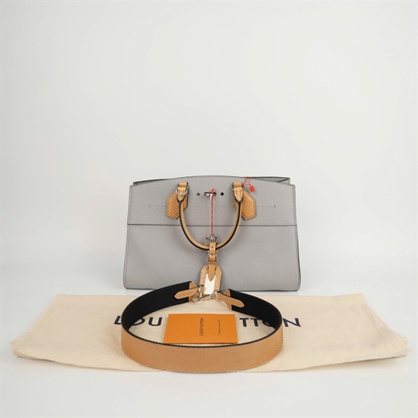 Túi LV Petit xanh nhạt kèm ổ+ chìa sz34 (BMC) KG+