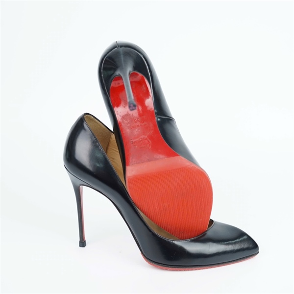 Giày Christian Louboutin đen sz38 đế 11p +