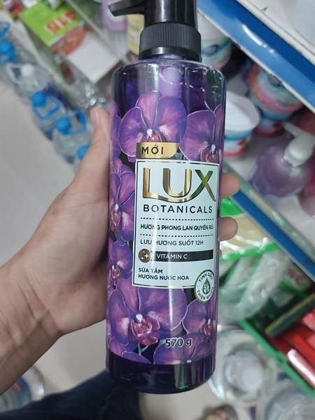Sữa Tắm Lux Tím 570G