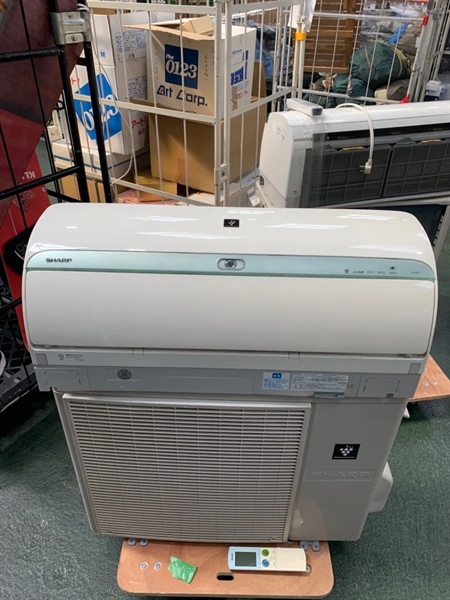Điều hoà sharp 2,8kw 2014 (10-12 chiếu)