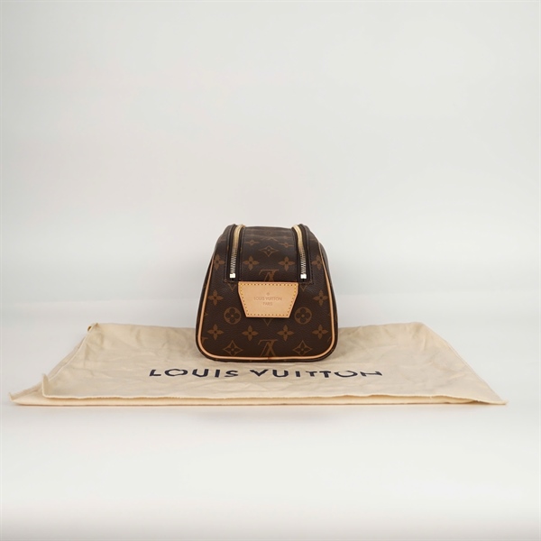 Túi LV Dopp Kit Toilet hoa nâu sz26 +