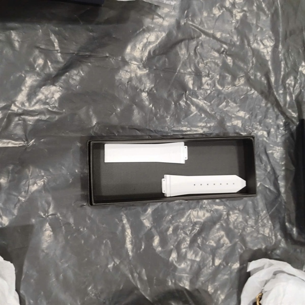 Dây đeo đồng hồ Hublot màu trắng (HC) +