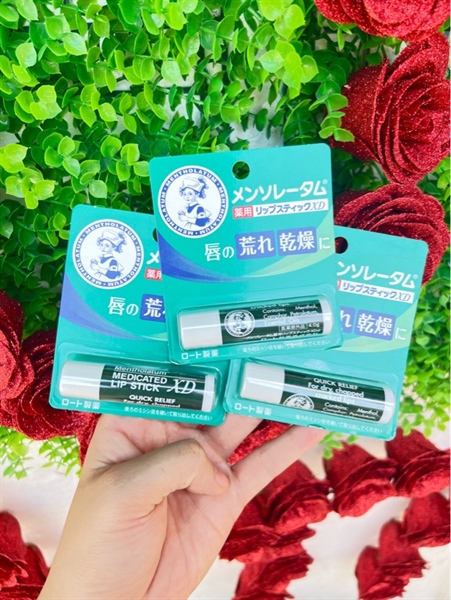 Son dưỡng Omi Menturm Nhật Bản