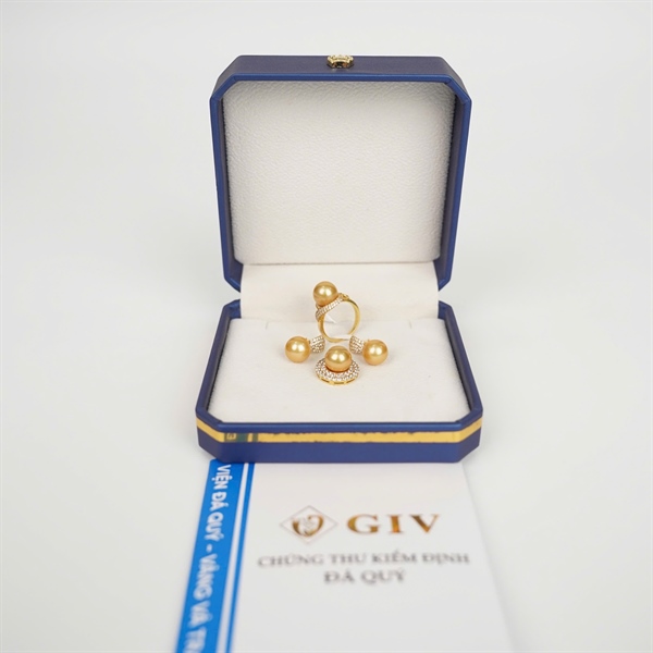 Set nữ trang bông tai, nhẫn, mặt dây chuyền KG +