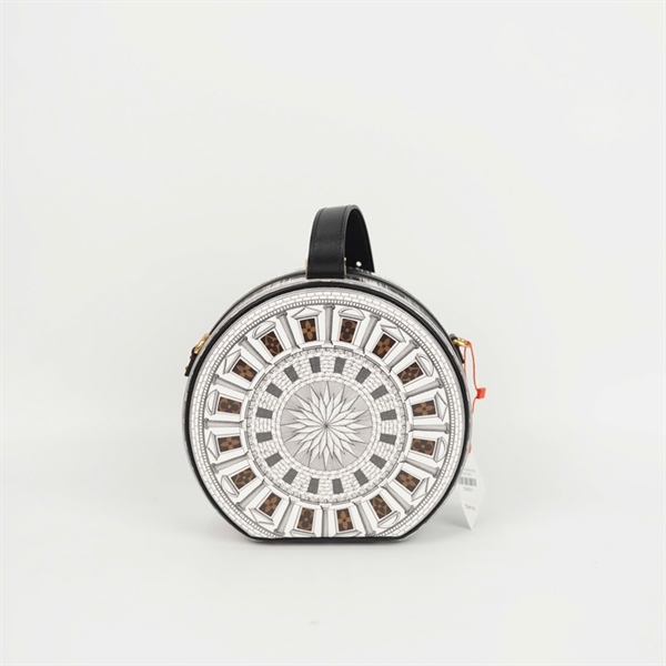 Túi LV Fornasetti trắng hình tròn sz10 (HC) +