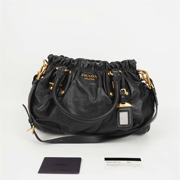 Túi Prada đen bóng sz35 KG +