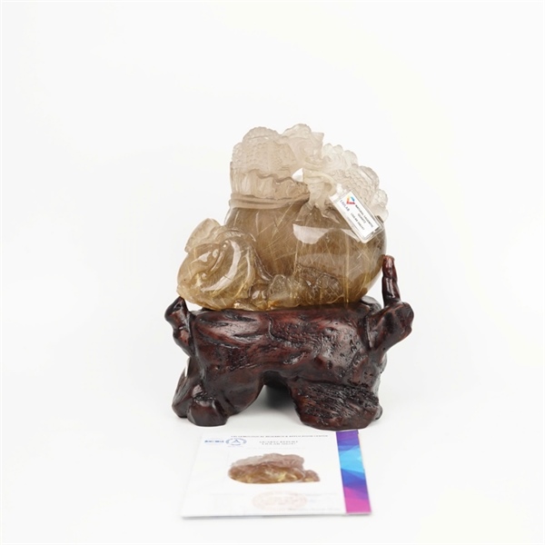 Tác phẩm thiềm thừ thạch anh tóc vàng 266247 KG+