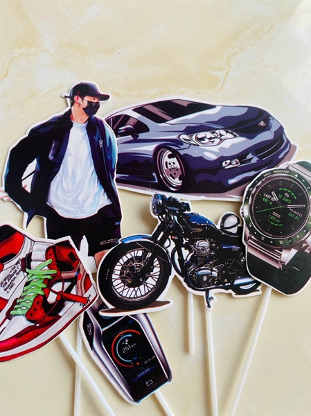 Cắm thanh niên mã 3 đôi giầy đỏ ( bịch 10 set nhỏ )