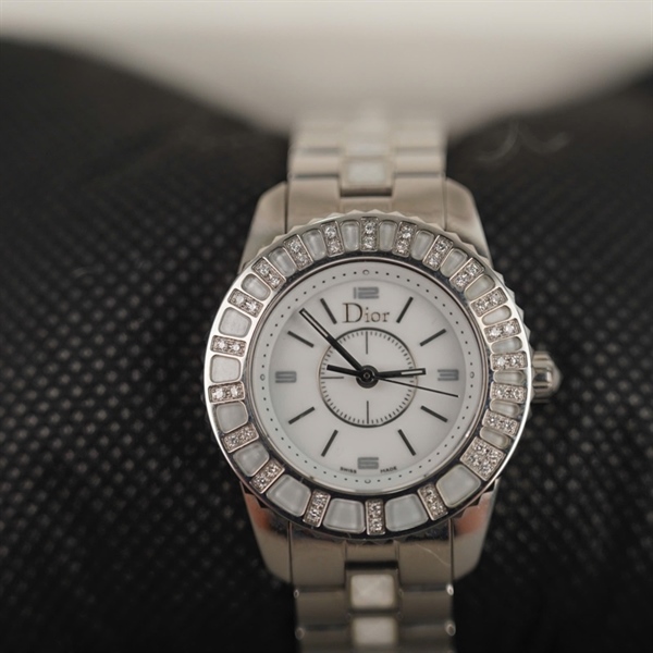 Đồng hồ Dior bạc mặt tròn đính đá (CD112113) (PN) +