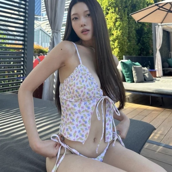 BIKINI 2 MẢNH THIẾT KẾ TIỂU THƯ - HOA NHÍ