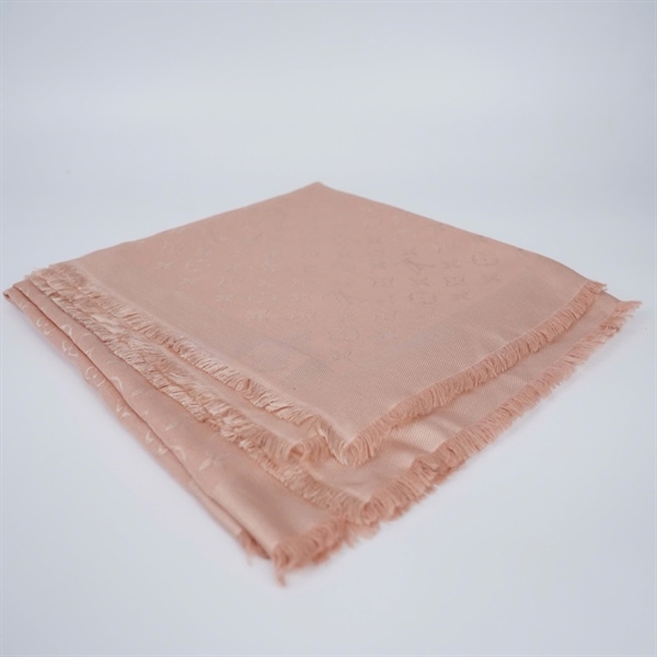 Khăn LV màu hồng (PN) +