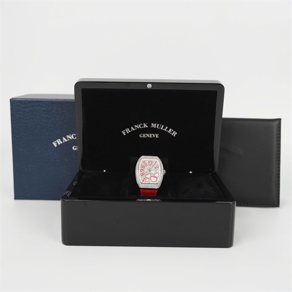 Đồng hồ Franck Muller trắng họa tiết đính đá quai đỏ 1121 (HC) +