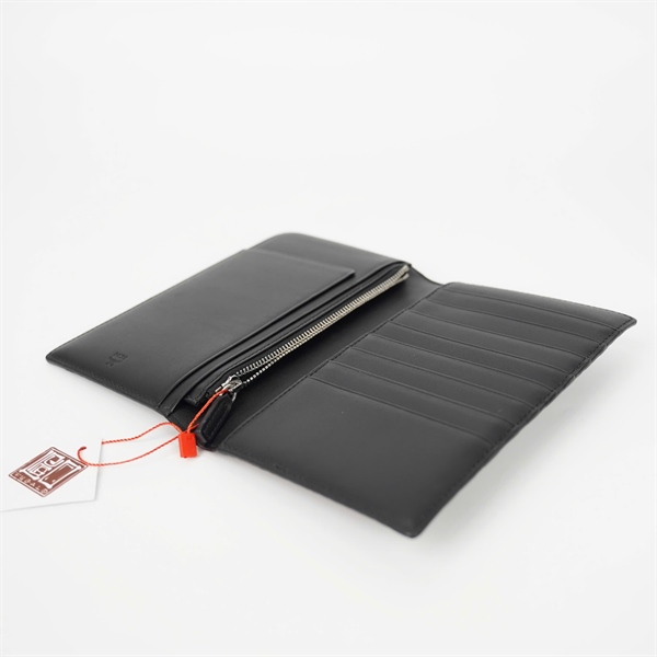 Ví McM màu đen gập 2 KG+