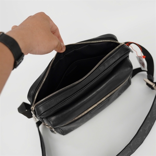 Túi LV đeo chéo hoa đen (FO2179) sz24 KG+