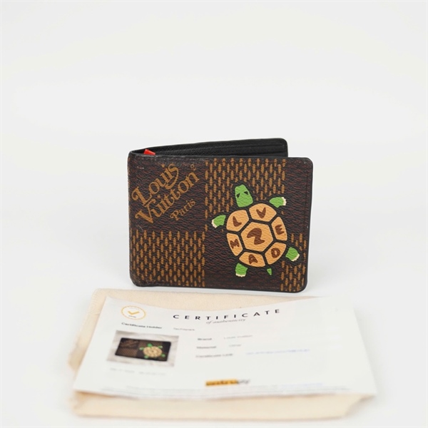 Ví LV gập 2 màu nâu in hình rùa +