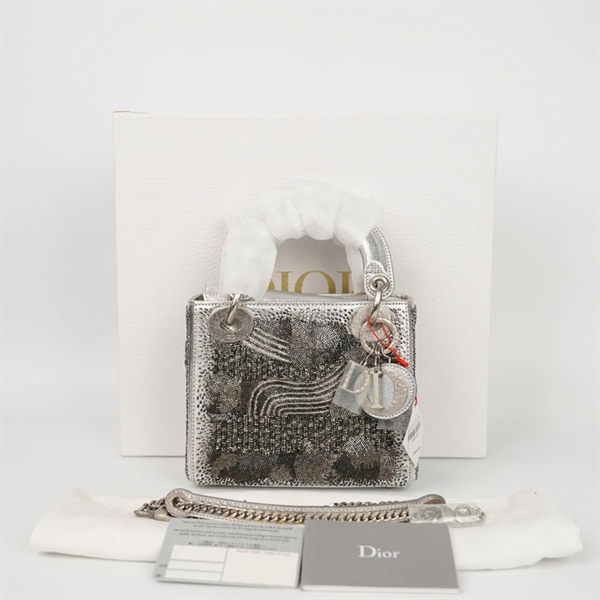 Túi Dior Lady họa tiết đính cườm màu bạc (04-MA-1128) sz17 (HC) +
