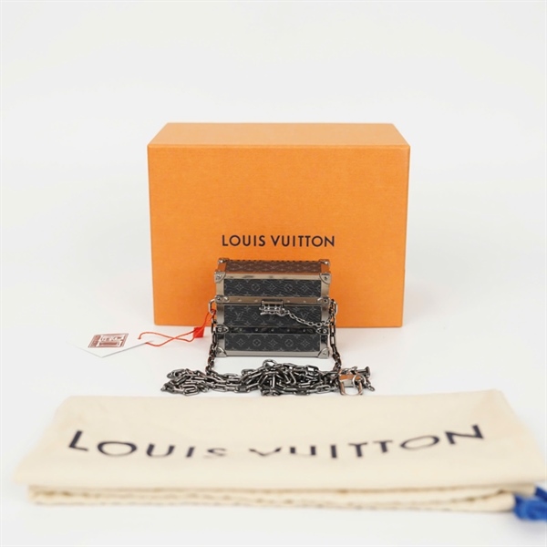 Túi LV Trunk hoa đen viền kim loại sz7 (HC) +