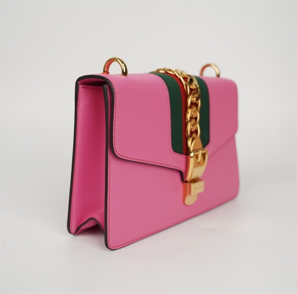 Túi GG Sylvie màu hồng kèm 2 strap (486628) sz25 (BQ) KG+