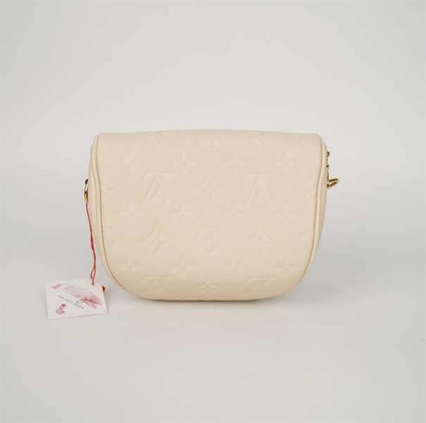 Túi LV Bumbag hoa trắng kèm 2 strap sz14 (BQ) KG+