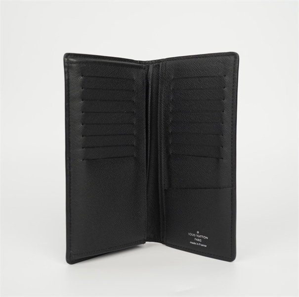 Ví LV hoa đen gập 2 (LN) KG+