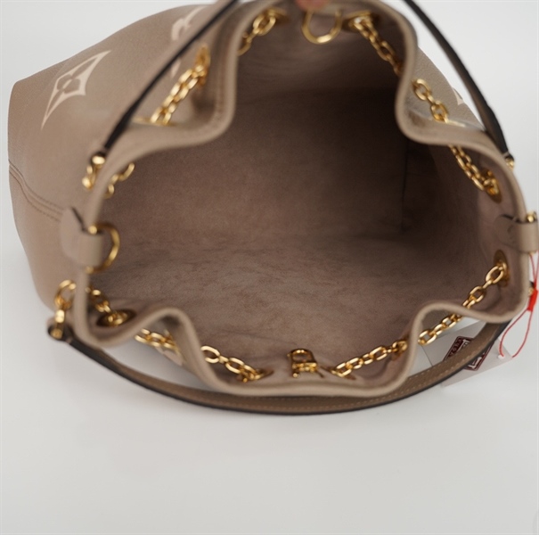 Túi LV Nóe màu nude hoa trắng kèm ví sz28 (BQ) KG+