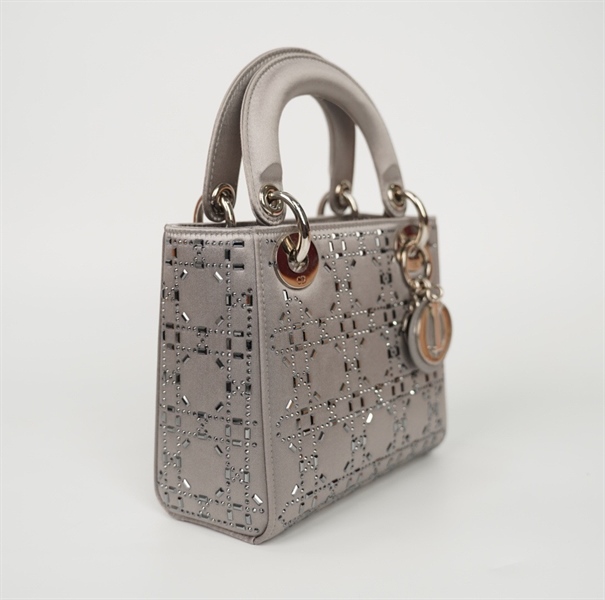 Túi Dior Lady màu bạc đính cườm (01-RU-0232) sz17 (BQ) KG+