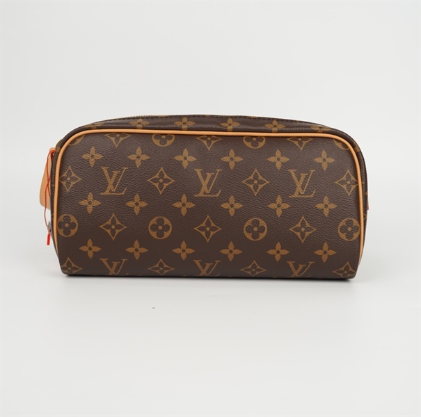 Túi LV Dopp Kit Toilet hoa nâu size 26 (LN) KG+