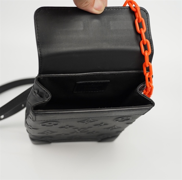 Túi LV đen dập nổi xích cam sz15 (LN) KG+