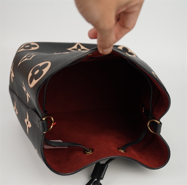 Túi LV Nóe hoa đen kèm ví (SP221) 2 strap sz25 KG+