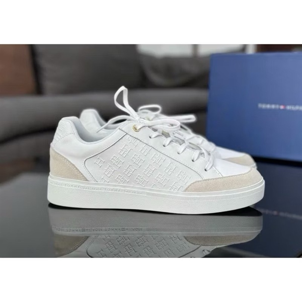 GIÀY TOMMY HILFIGE MÀU TRẮNG SIZE 38