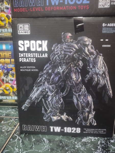 Mua bán BAIWEI TRANSFORMER TW-1028 SHOCKWAVE