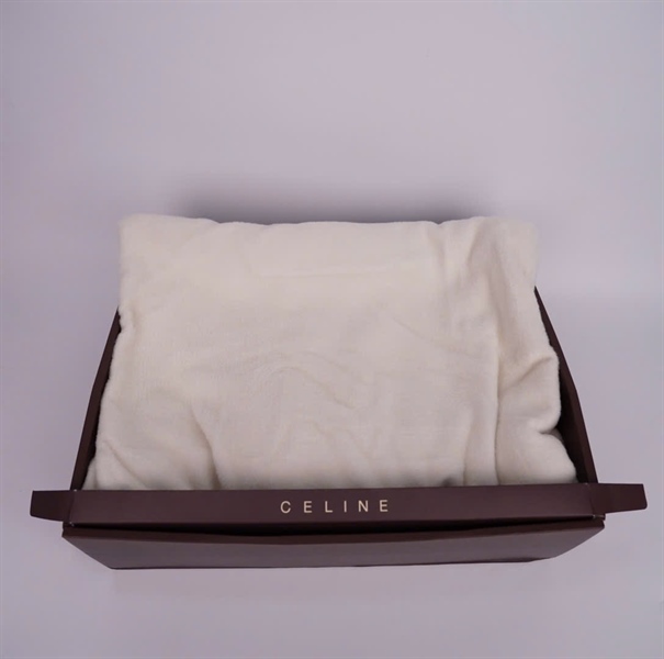 Chăn mền Celine ô vuông trắng viền nâu +